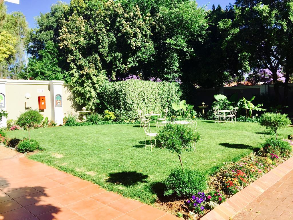 Waterkloof Guest House Pretoria Exterior photo